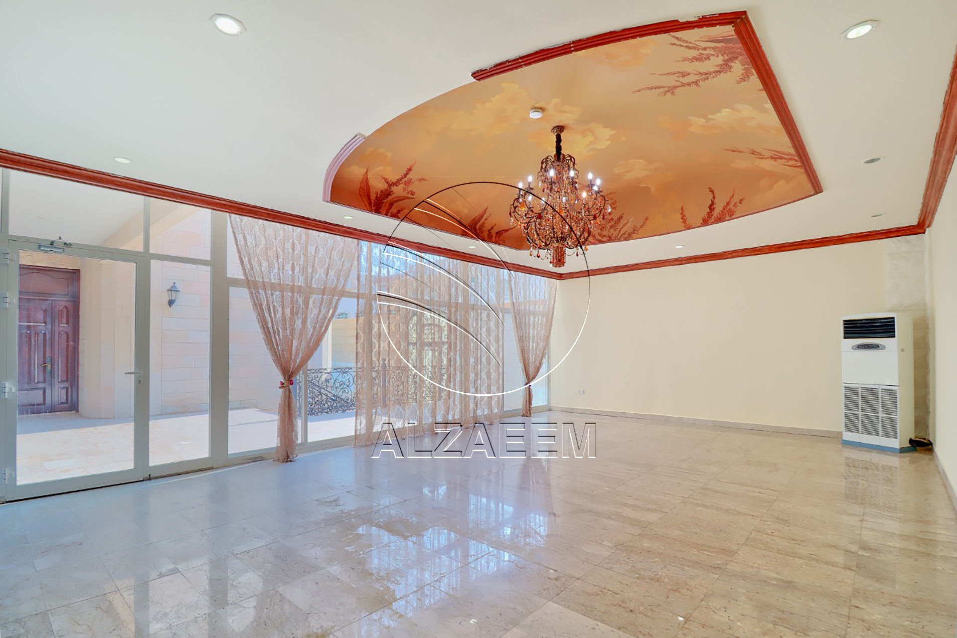 √Corner Villa | 7 Master | Majlis | 2 Kitchen√