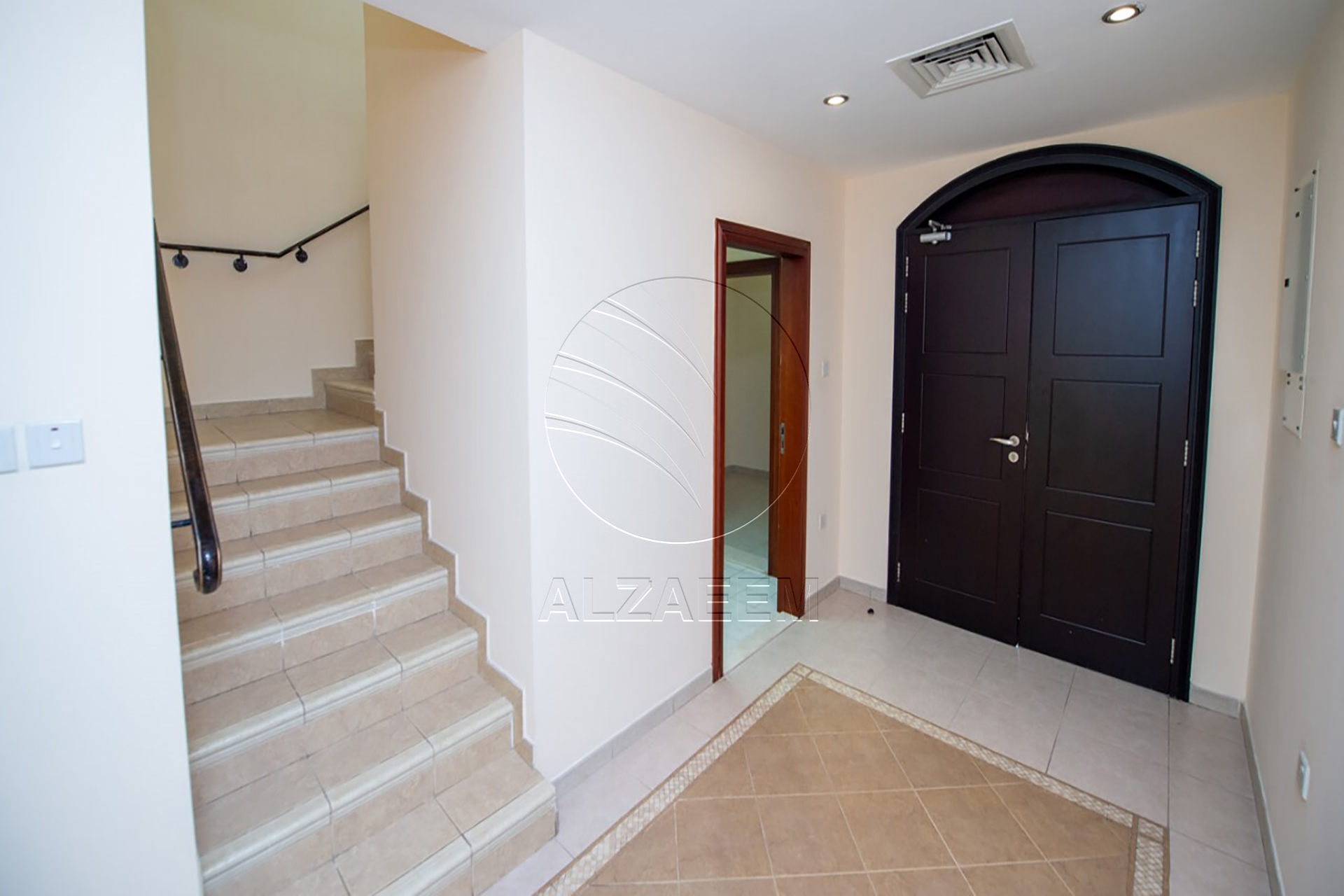 END UNIT | Perfect for End Use or Investment | HOT