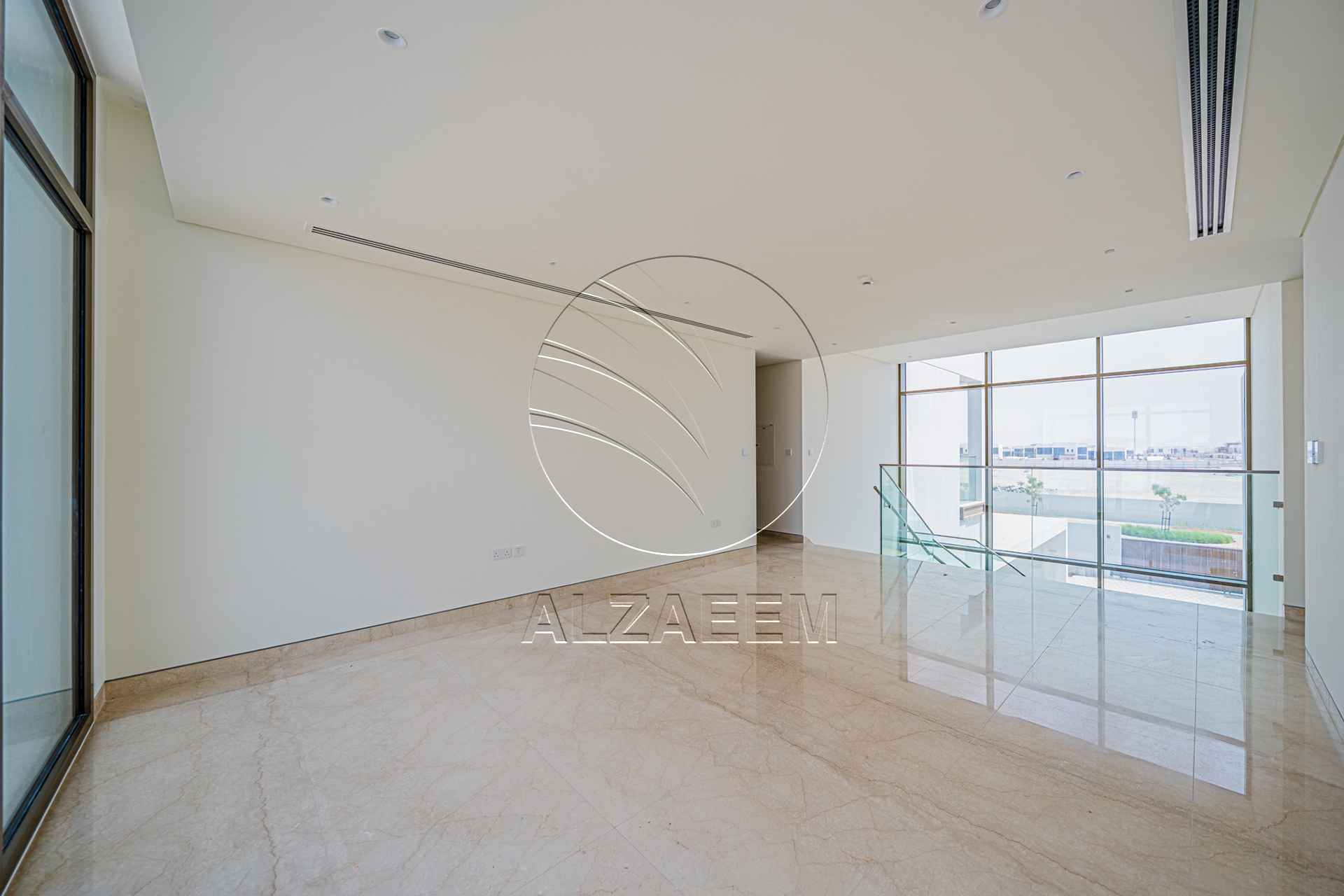√Corner | Single Row | Big Plot Size | 5BR SELECT√