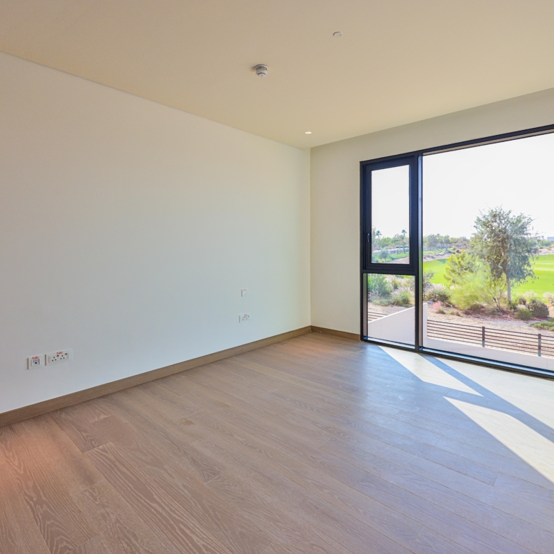 √Biggest Plot in the Project! Full Golf Course View√