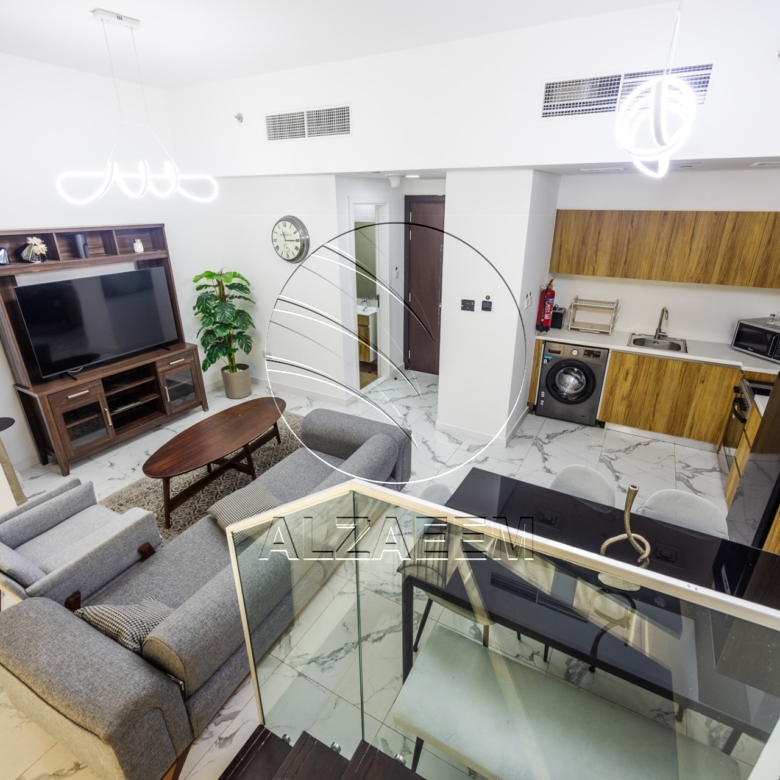 √ Furnished! 3 Payments | Semi-Corner Duplex √