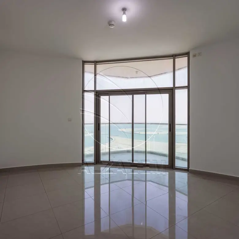 √Stunning Sea Views | Prime Location |VACANT! √