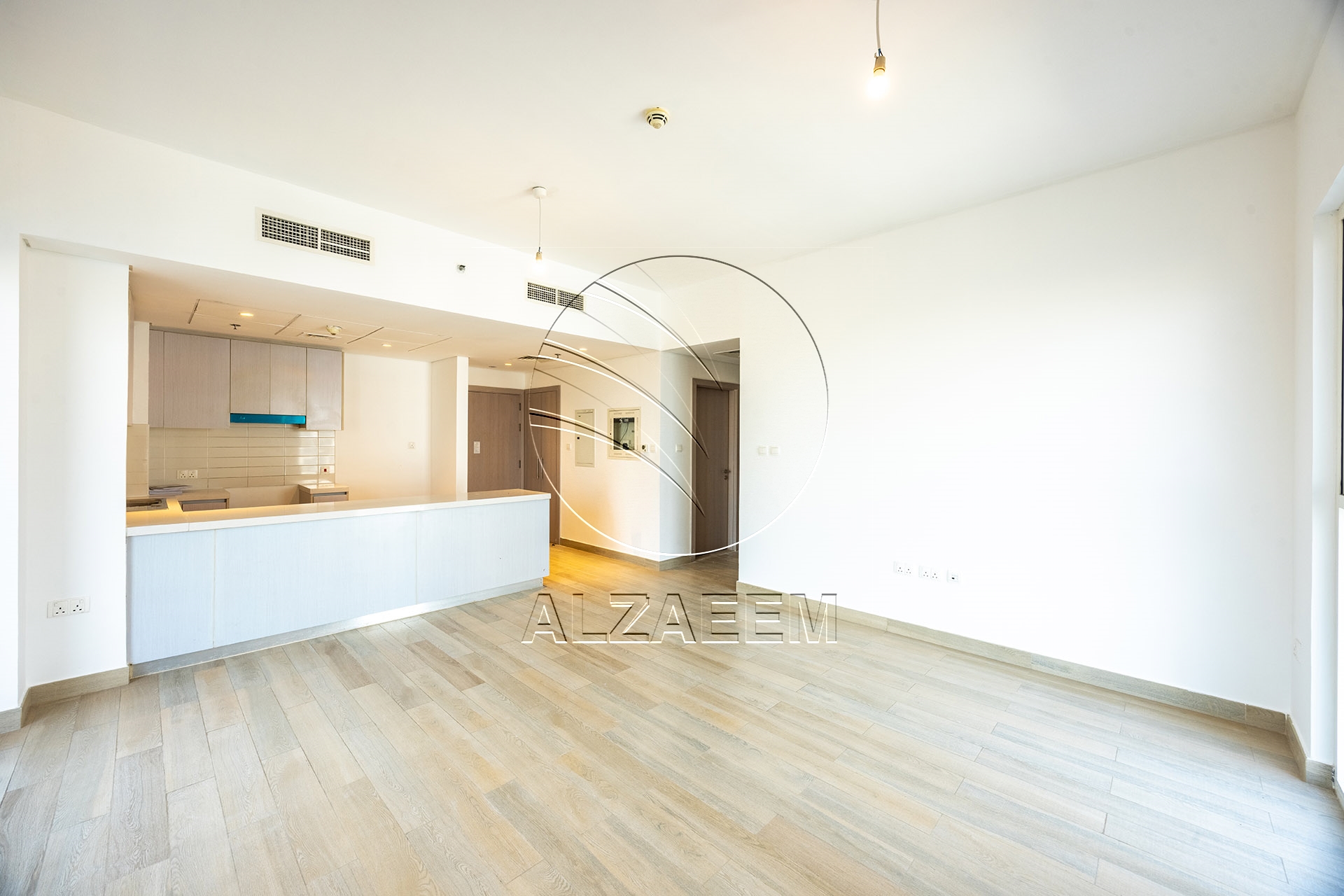 √ Full Canal View | HIGH LEVEL | VACANT √