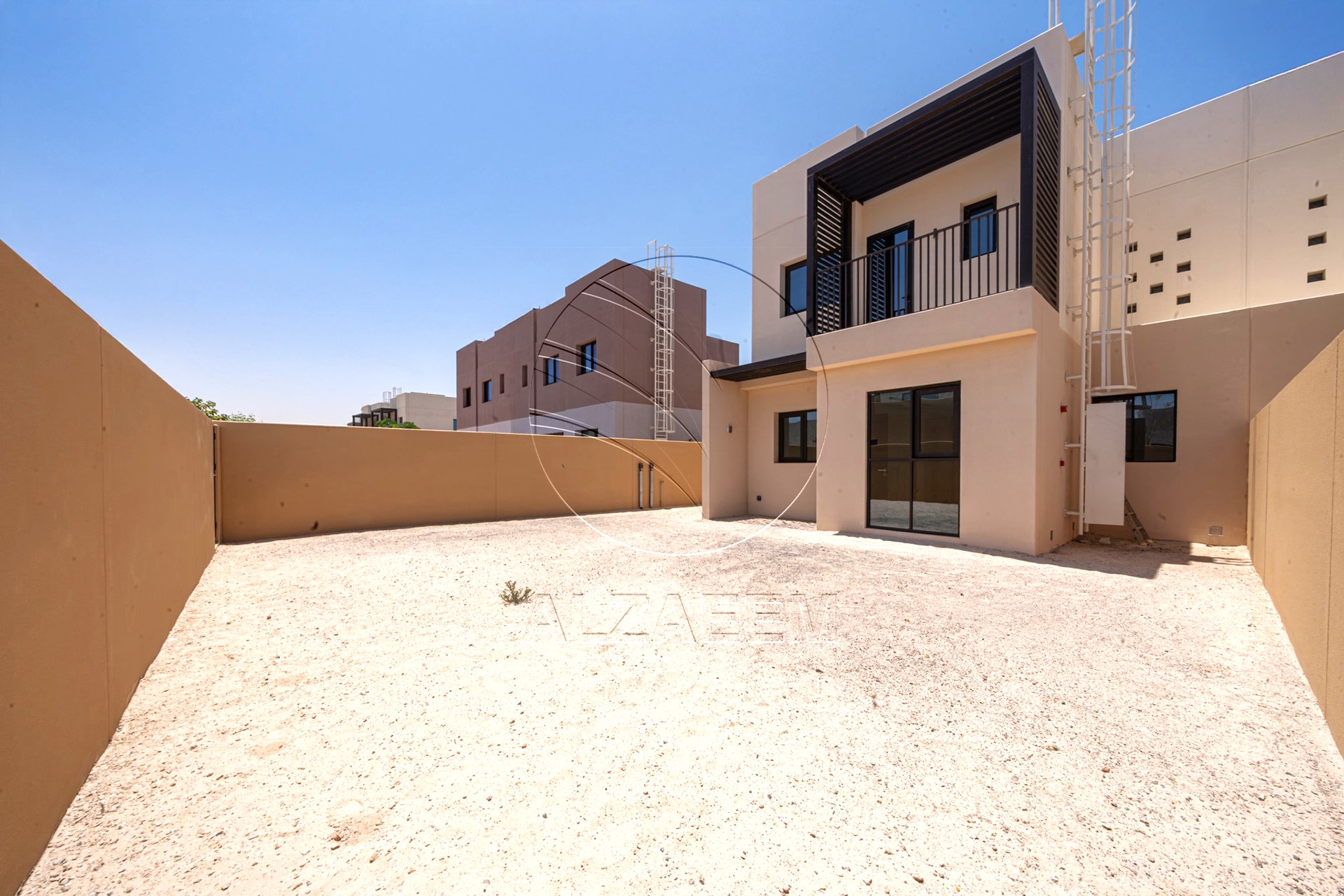 √EXCLUSIVE! | Spacious Plot! Prime Location√