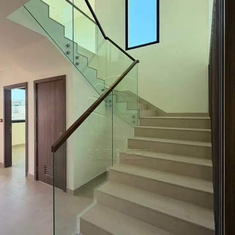 √ Corner 3XS | Rented+Refund | Landscaped √