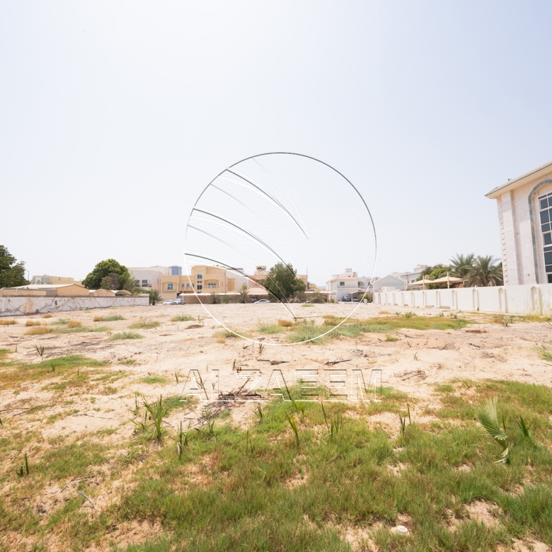 √Residential Plot | 30,000 SQFT | Prime Location√