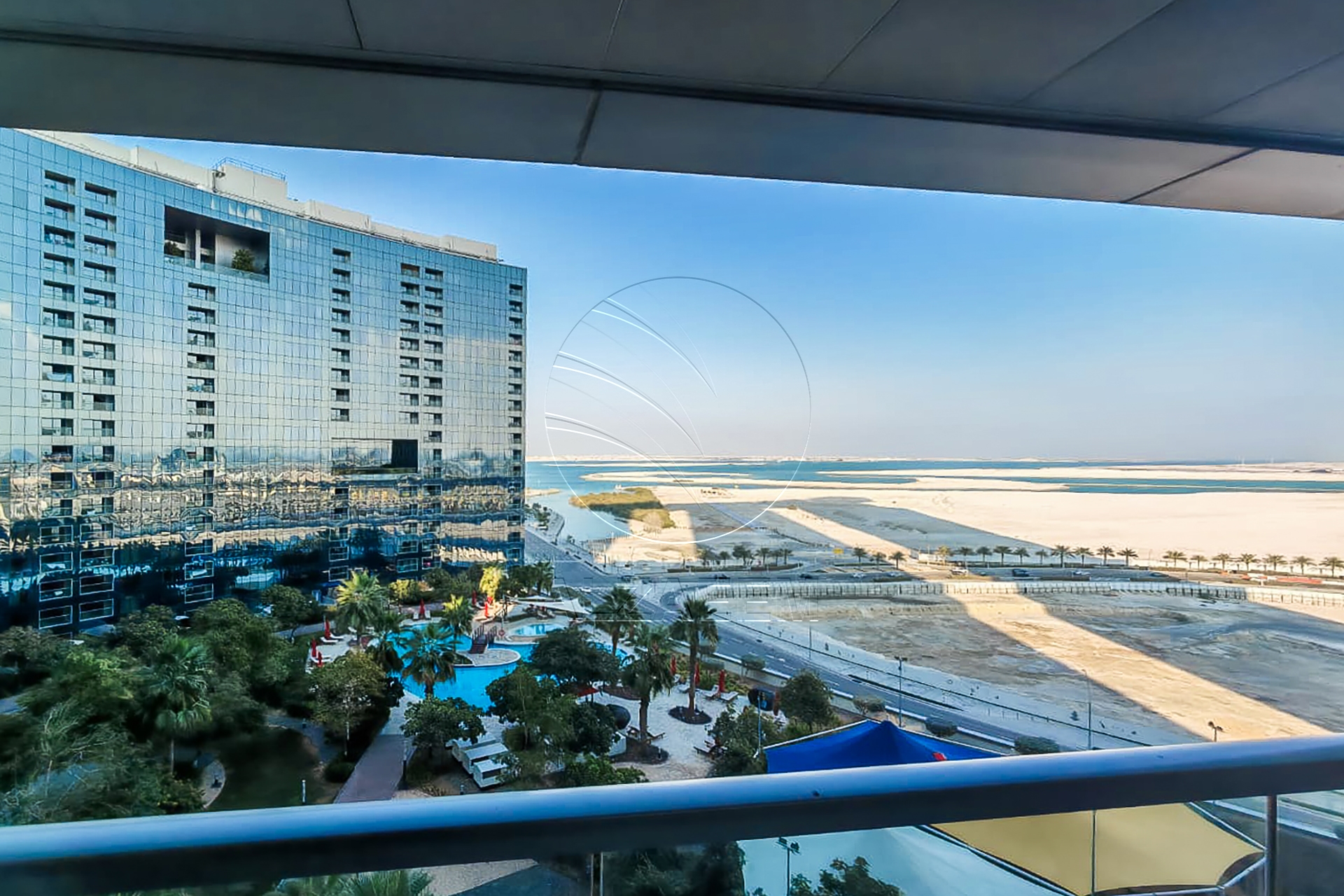 √ Rare Availability | Pool & Sea View | VACANT √