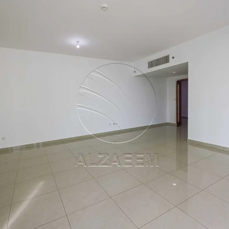 √Stunning Sea Views | Prime Location |VACANT! √