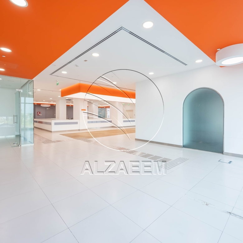√ Fitted – Spacious Showroom| Ideal Business Location √