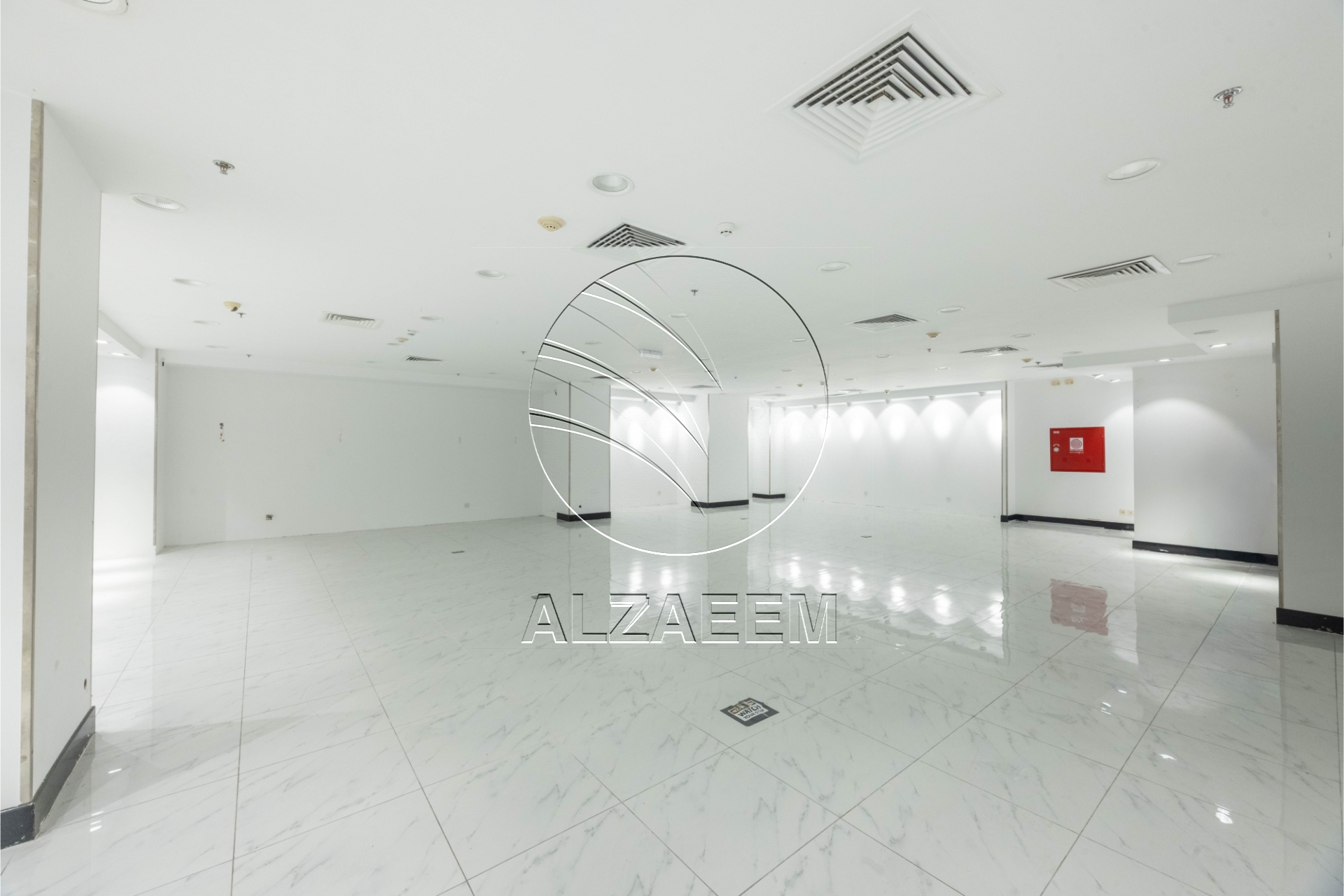 √SHOWROOM | Ideal Space for Retail Business√