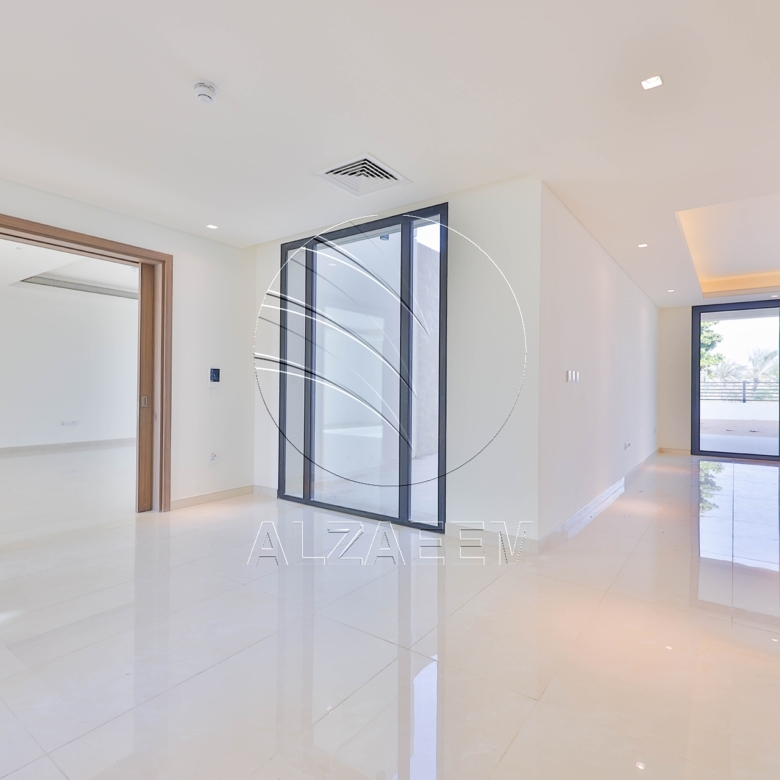 √ Single Row Villa | Golf Course View | VACANT √