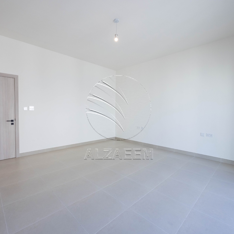 √ HOT! LANDSCAPED ! Prime Location | BIG PLOT √