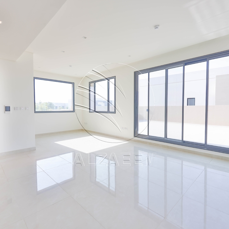 √ Single Row Villa | Golf Course View | VACANT √