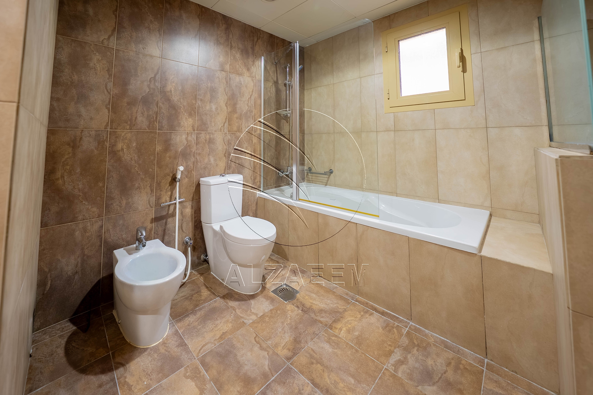 Single Row | Upgraded 5BR Villa | Pool and Garden