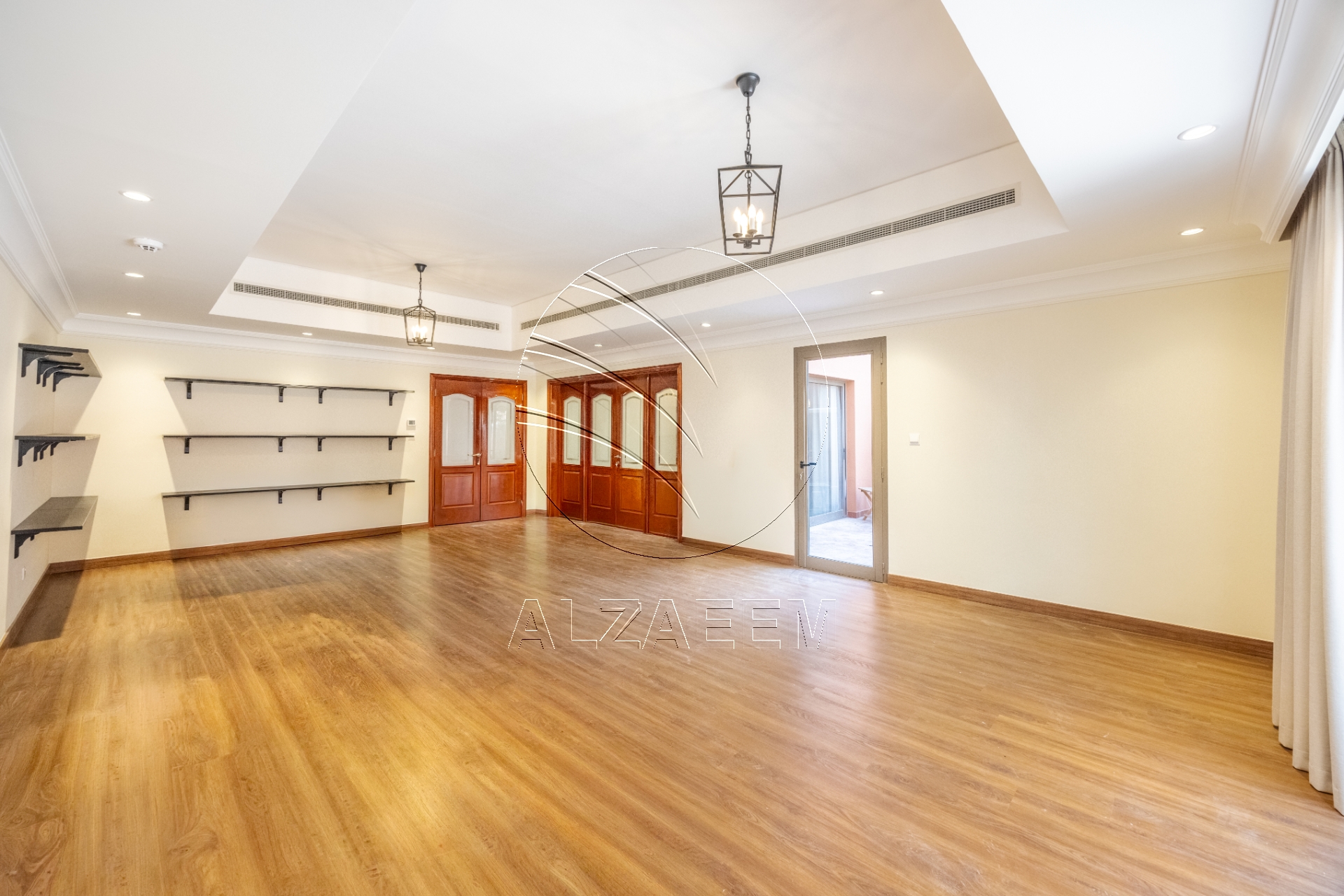 √ VACANT | Prime Location | Spacious 4BR Villa √