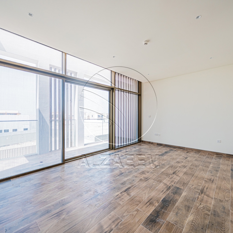 √Corner | Single Row | Big Plot Size | 5BR SELECT√
