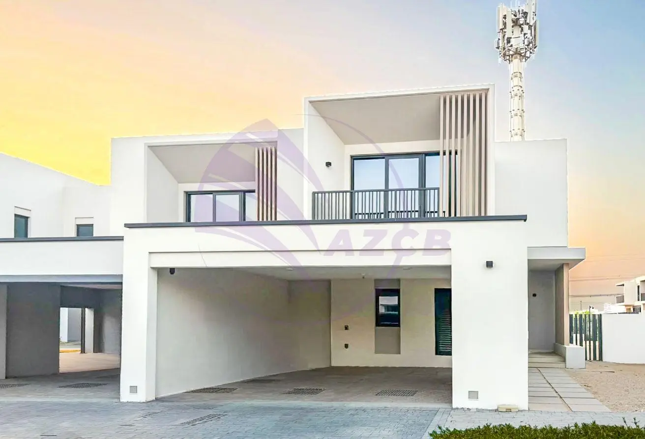 4 Bedroom + Maid Townhouse | Luxury Living
