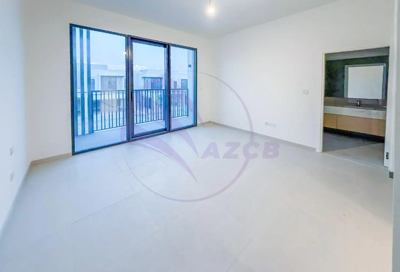 4 Bedroom + Maid Townhouse | Luxury Living