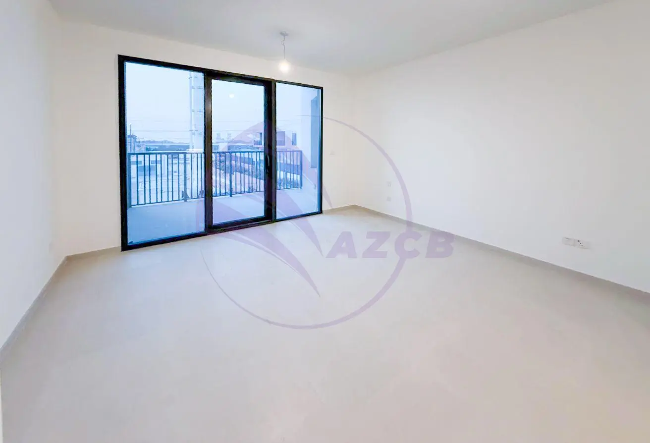 4 Bedroom + Maid Townhouse | Luxury Living