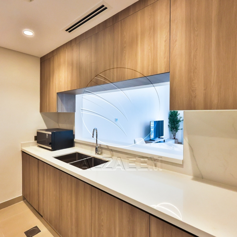 √ VACANT! Furnished | Corner | Flexible Payments √