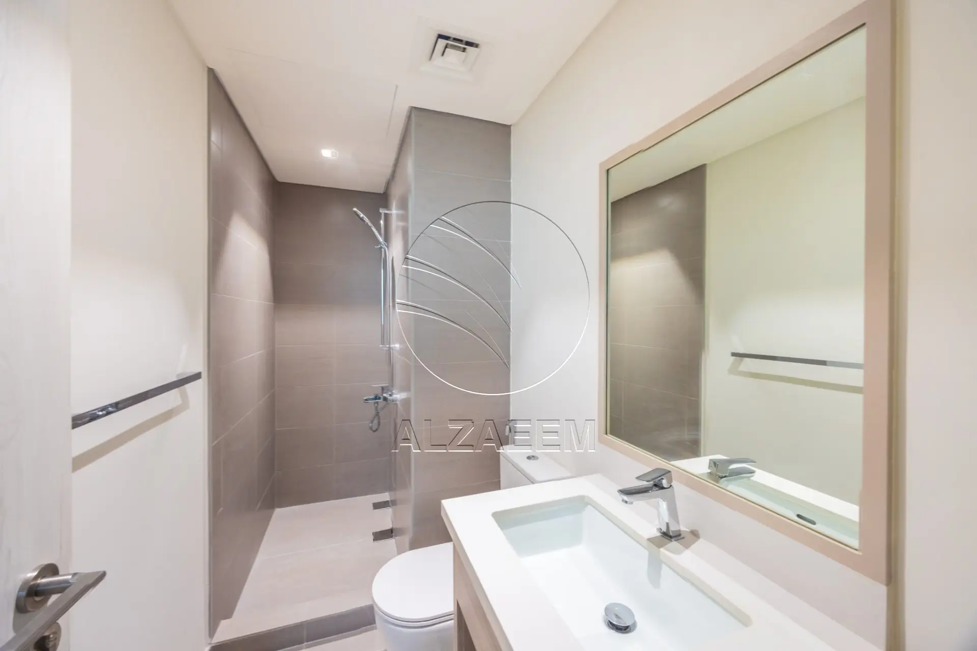 Good Deal! | Single Row Villa | Vacant
