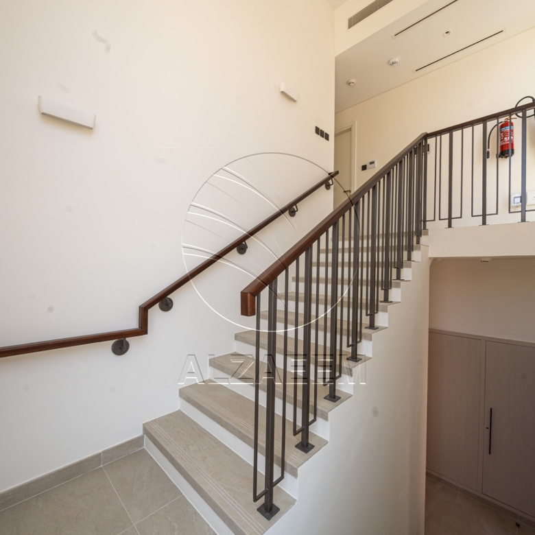 √EXCLUSIVE! | Spacious Plot! Prime Location√