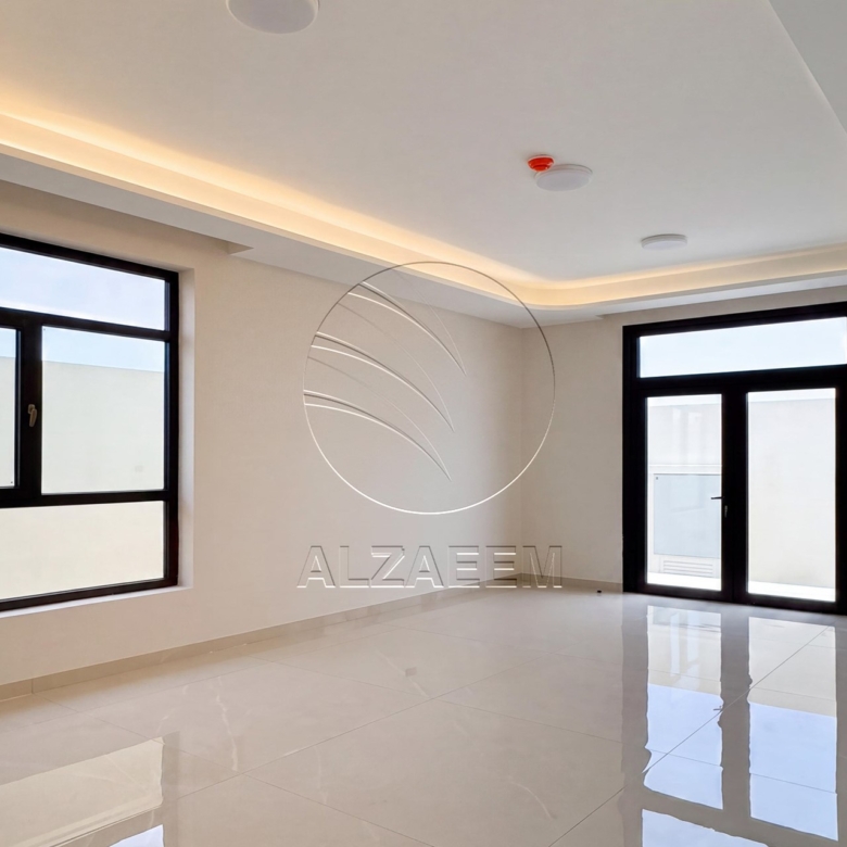 √Single Row End | 9BR Villa | Multiple Payments√