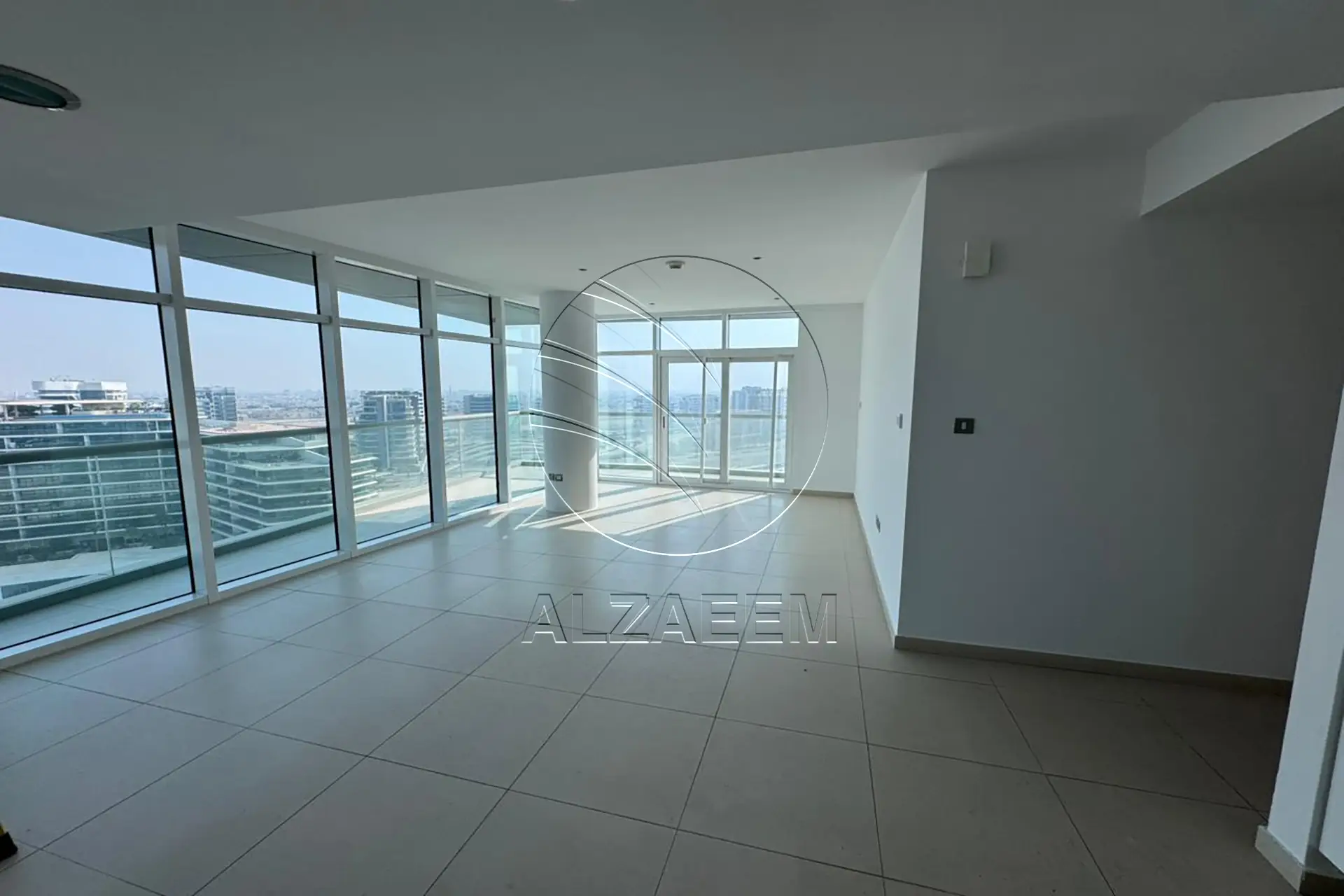 √Huge Layout | Full Sea View | Waterfront Living√