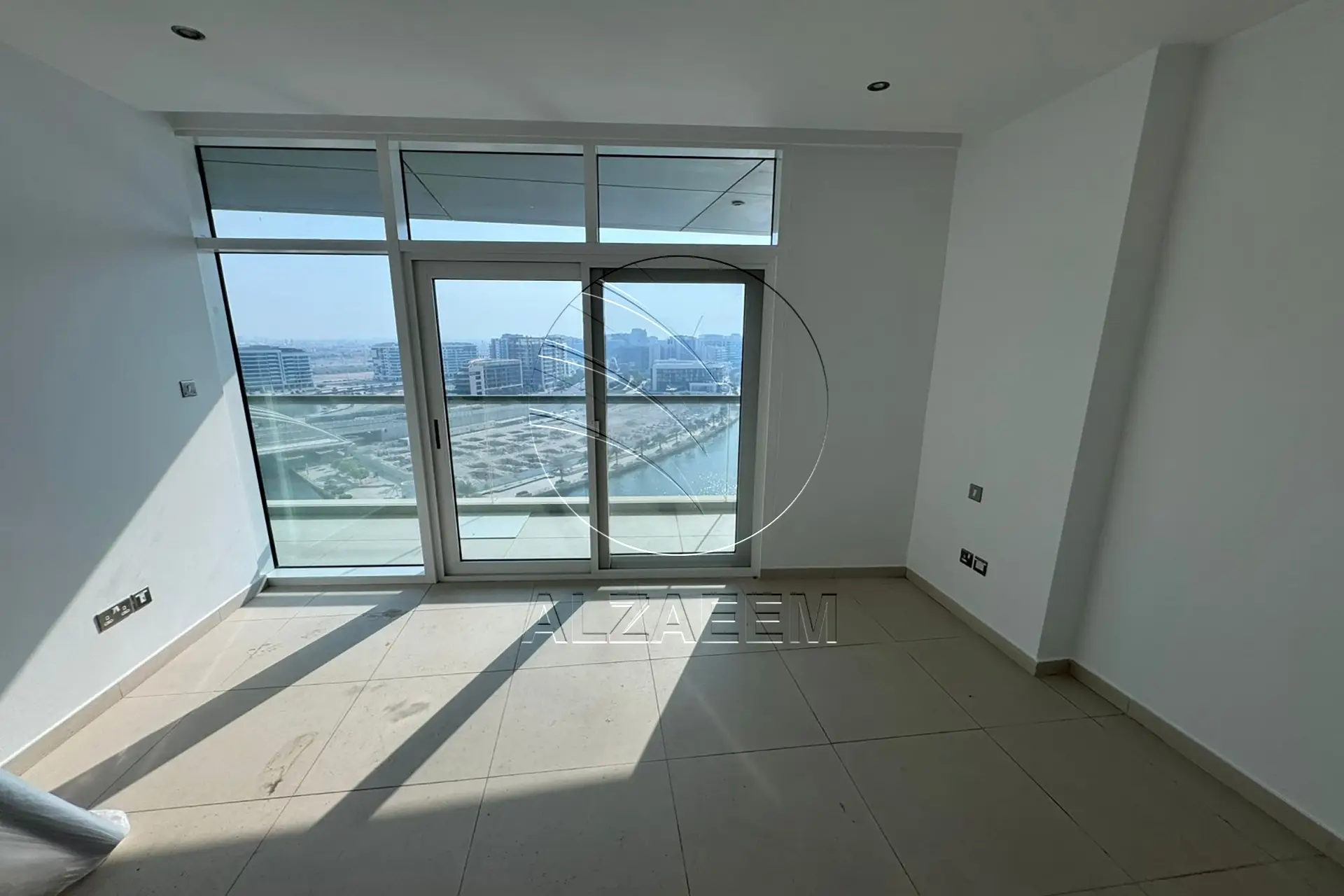 √Huge Layout | Full Sea View | Waterfront Living√
