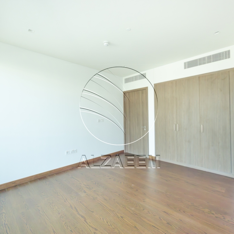 √1 Month Free Single Row 4F Full Golf Course View√