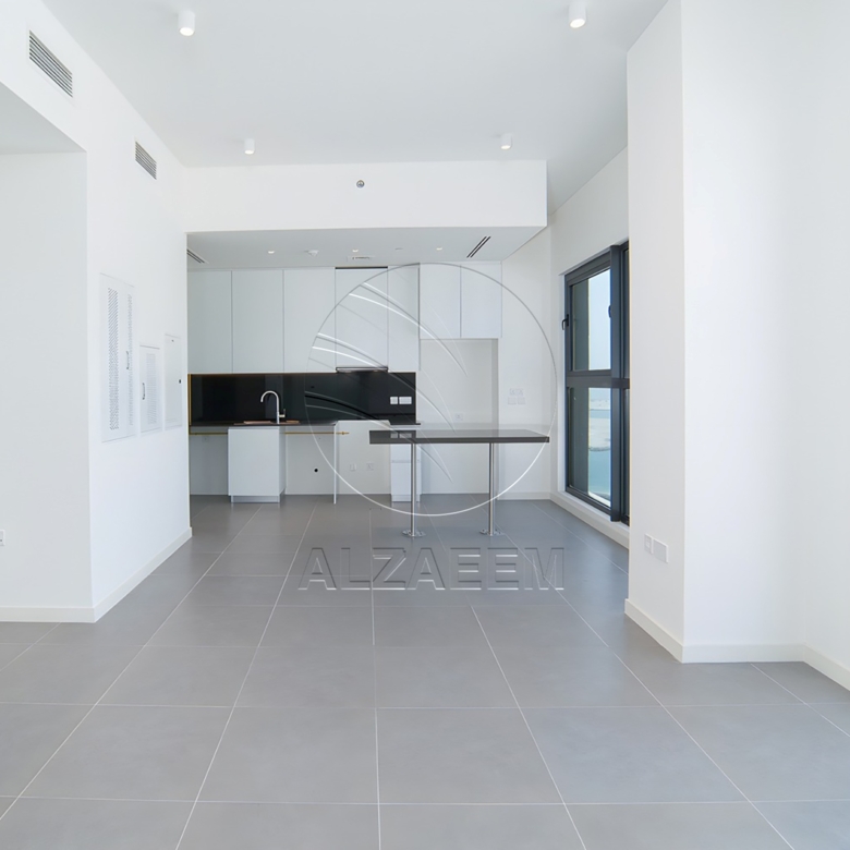 √ Full Canal View | Stunningly Designed Unit √