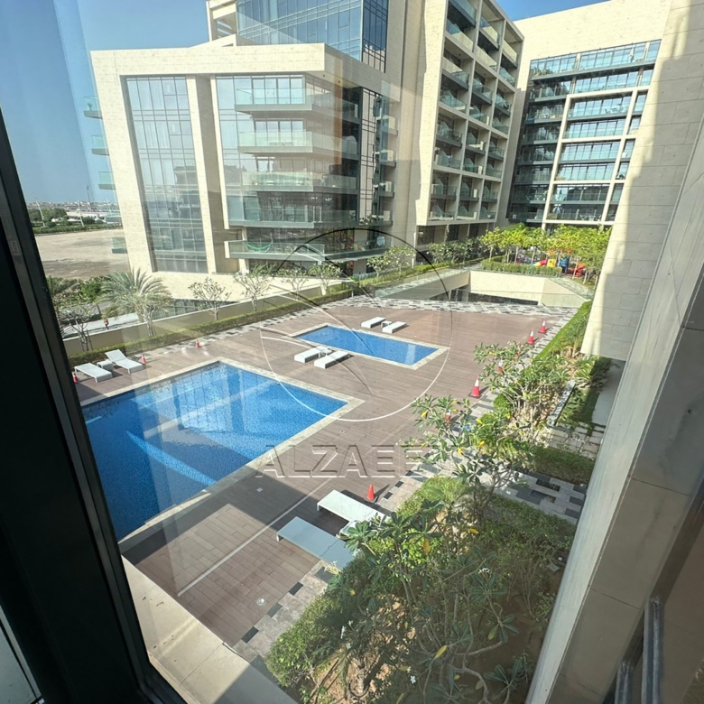 √Pool and NYU View | VACANT SOON | Great Location√