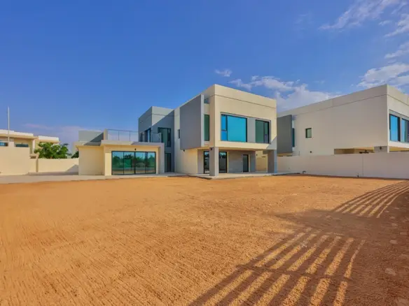 √Biggest Plot in the Project! Full Golf Course View√