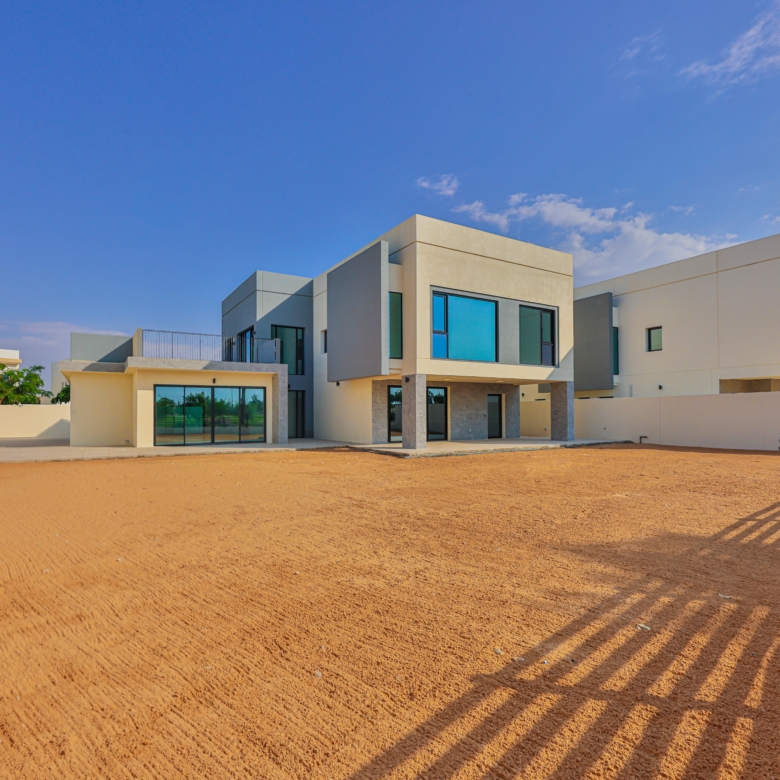 √Biggest Plot in the Project! Full Golf Course View√