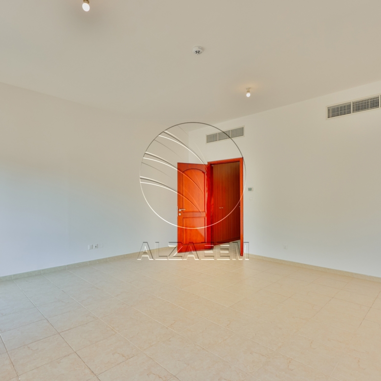 √ Big Terrace | 4BR Large Type | Upcoming √