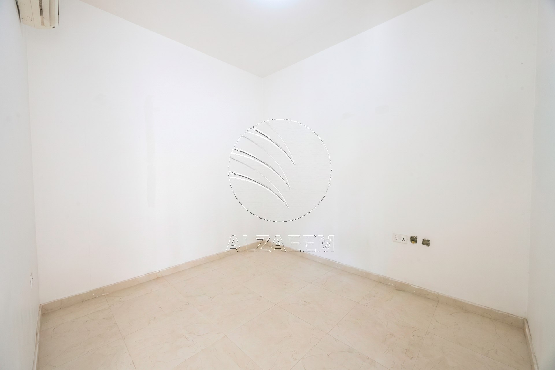 √9BR Multiple Approved Uses | Residential Allowed√