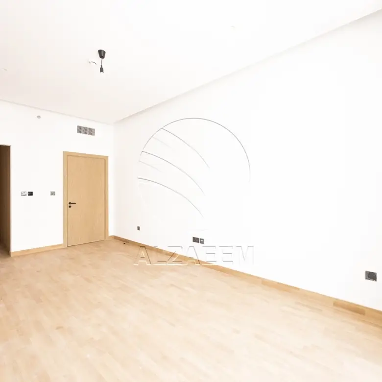 √Spacious Unit | Premium Location | Move-in Ready√