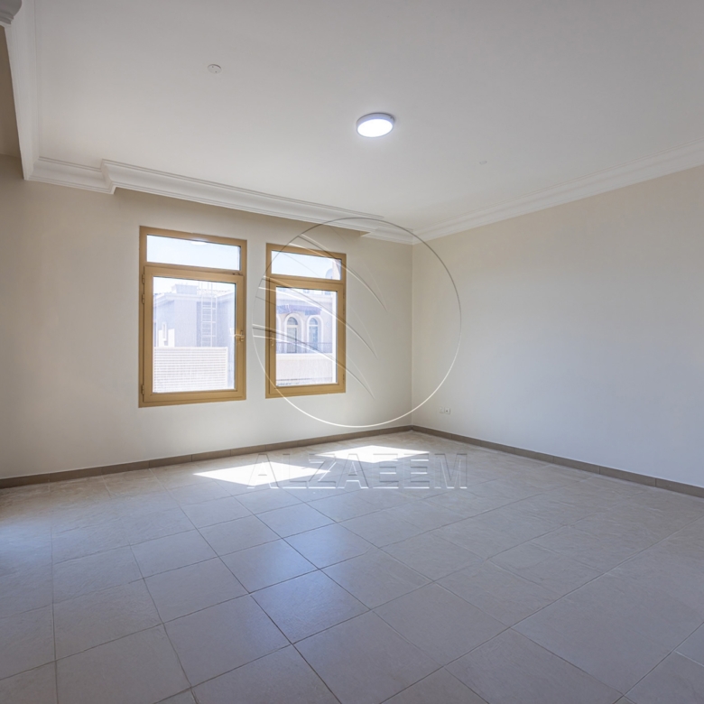 √ Single Row | Upgraded | Move-in Ready √