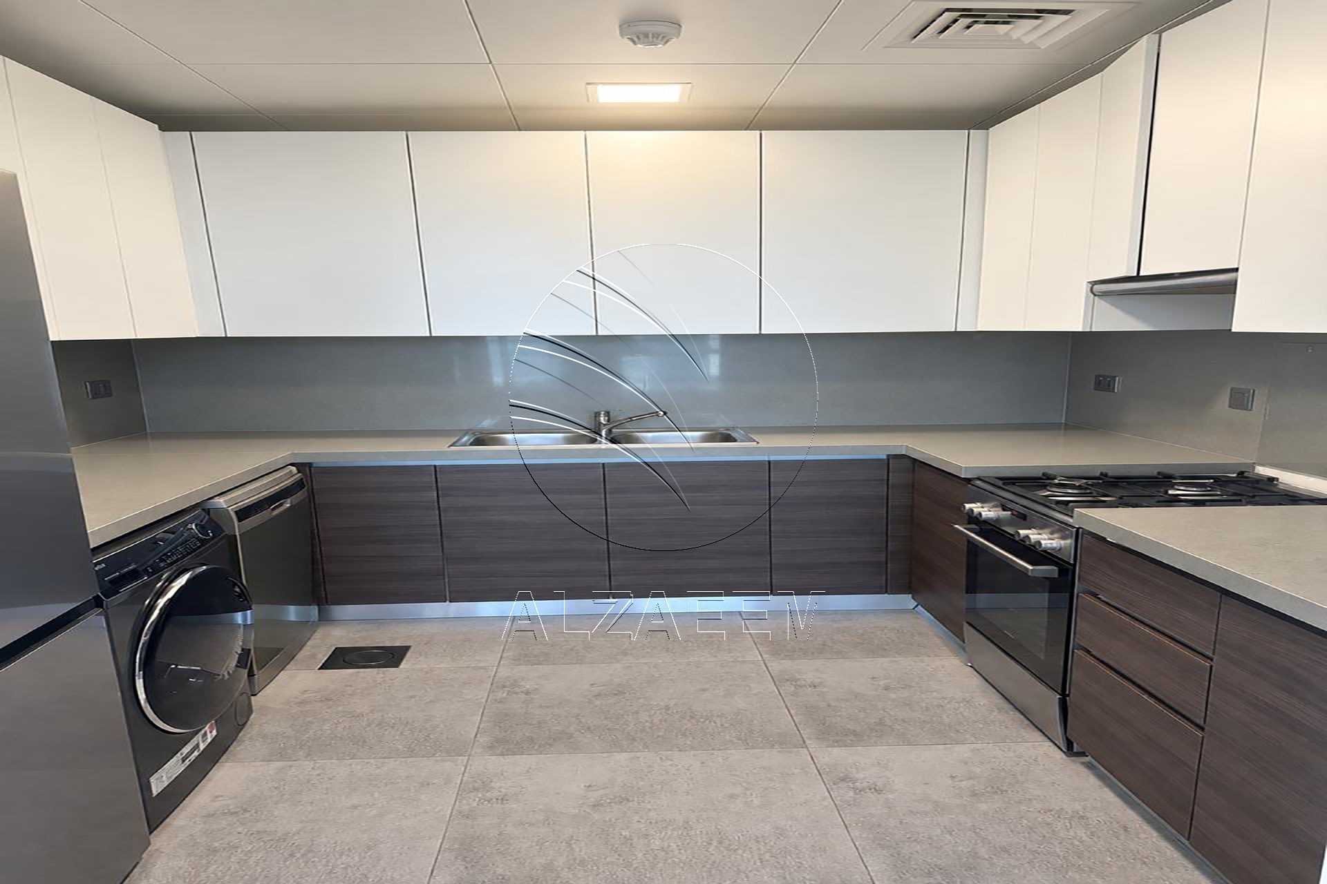 √Full canal view| High Floor | VACANT√