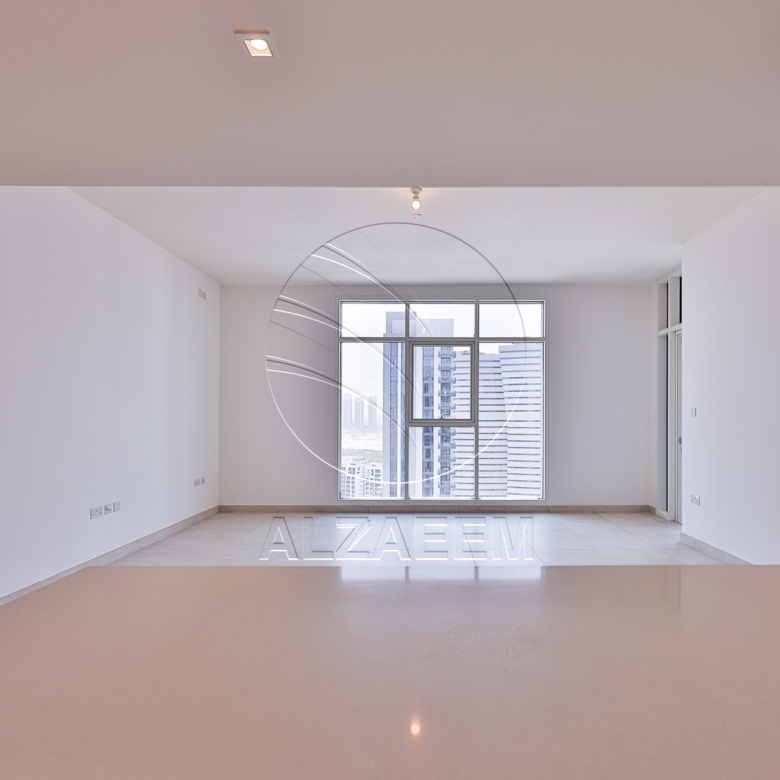 Vacant CORNER 3BR+Maid | Sea View | Higher Level