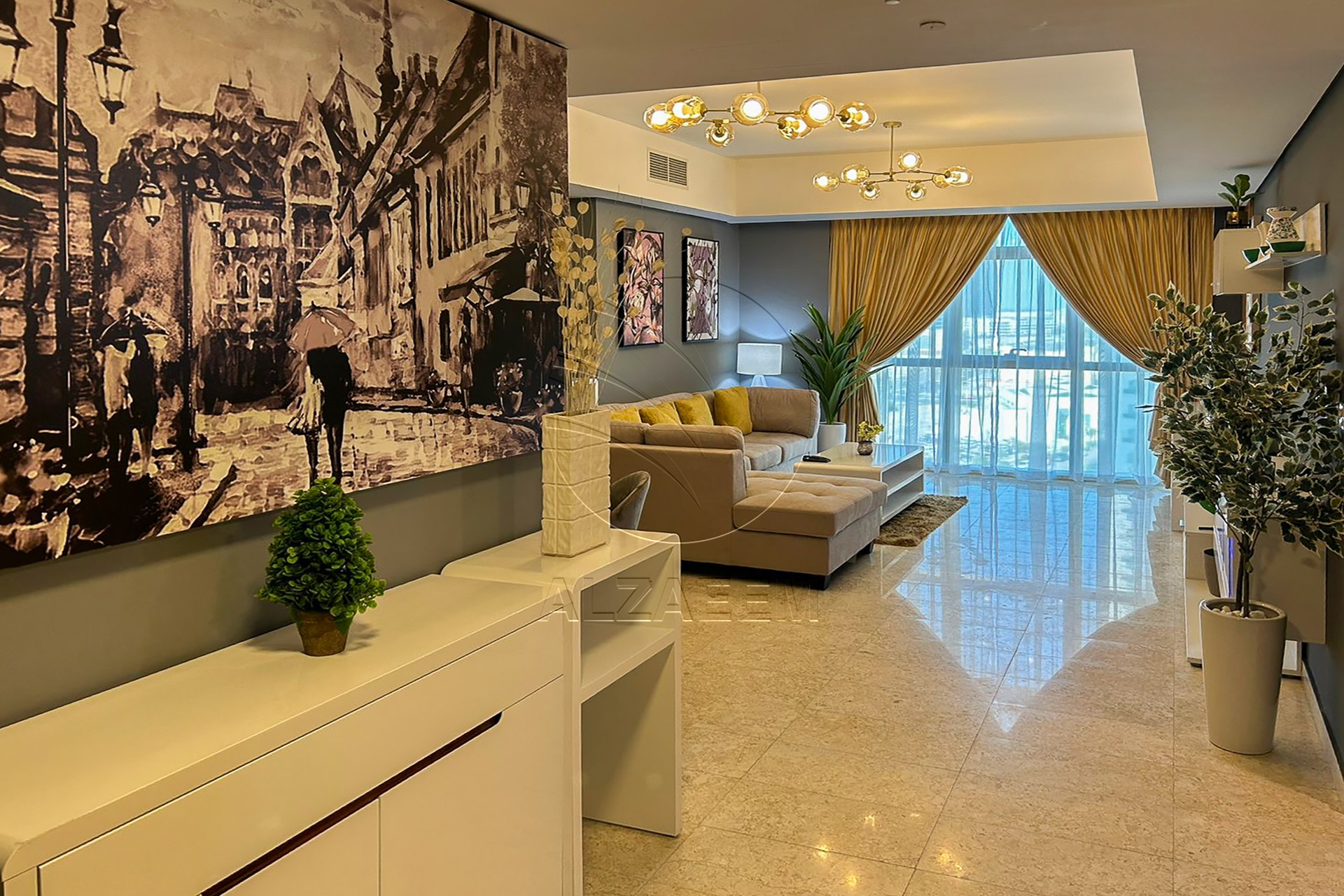 √ Luxuriously Furnished | VACANT | BIG Layout √