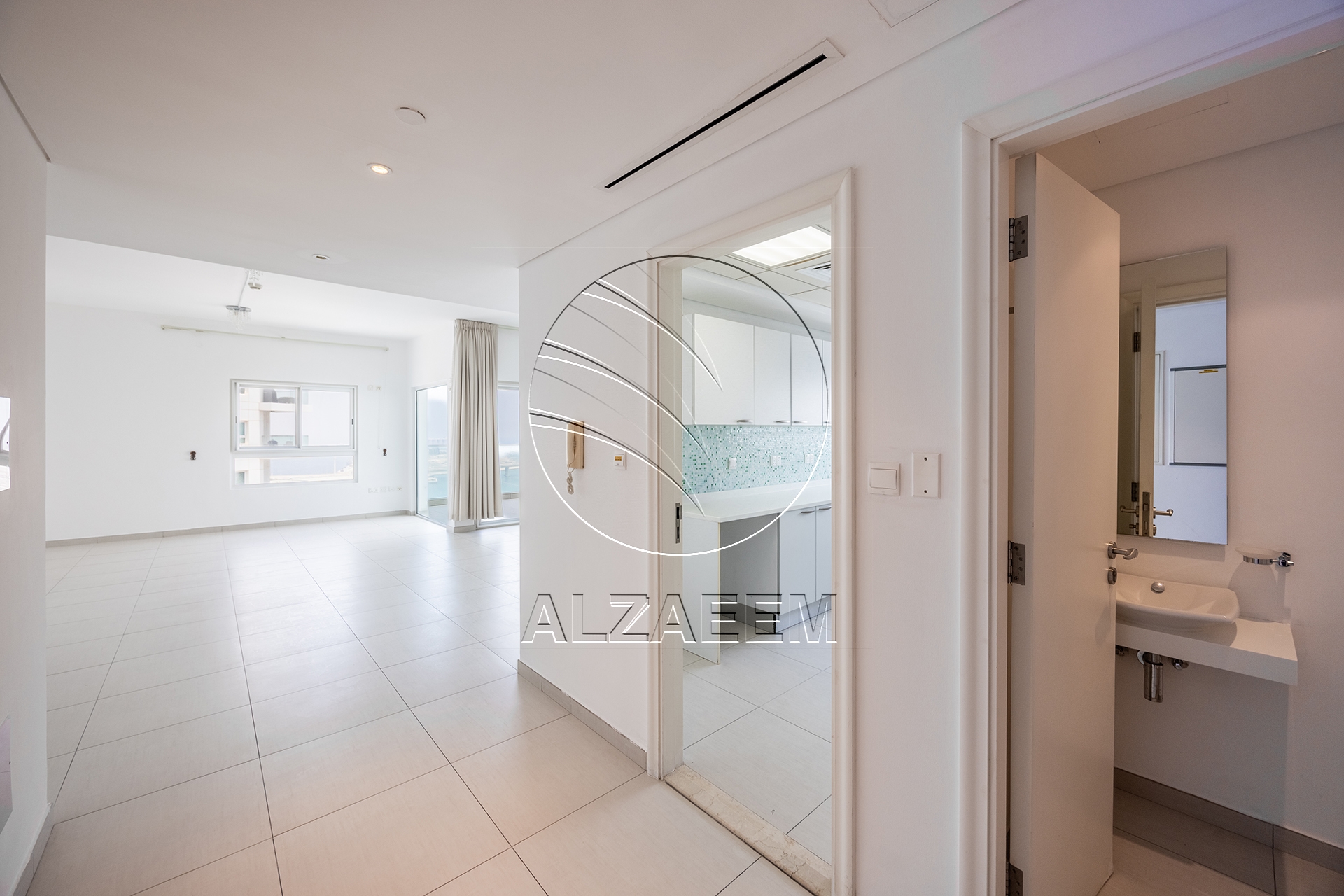 √Hot Deal! VACANT| Higher Floor | Sea View√