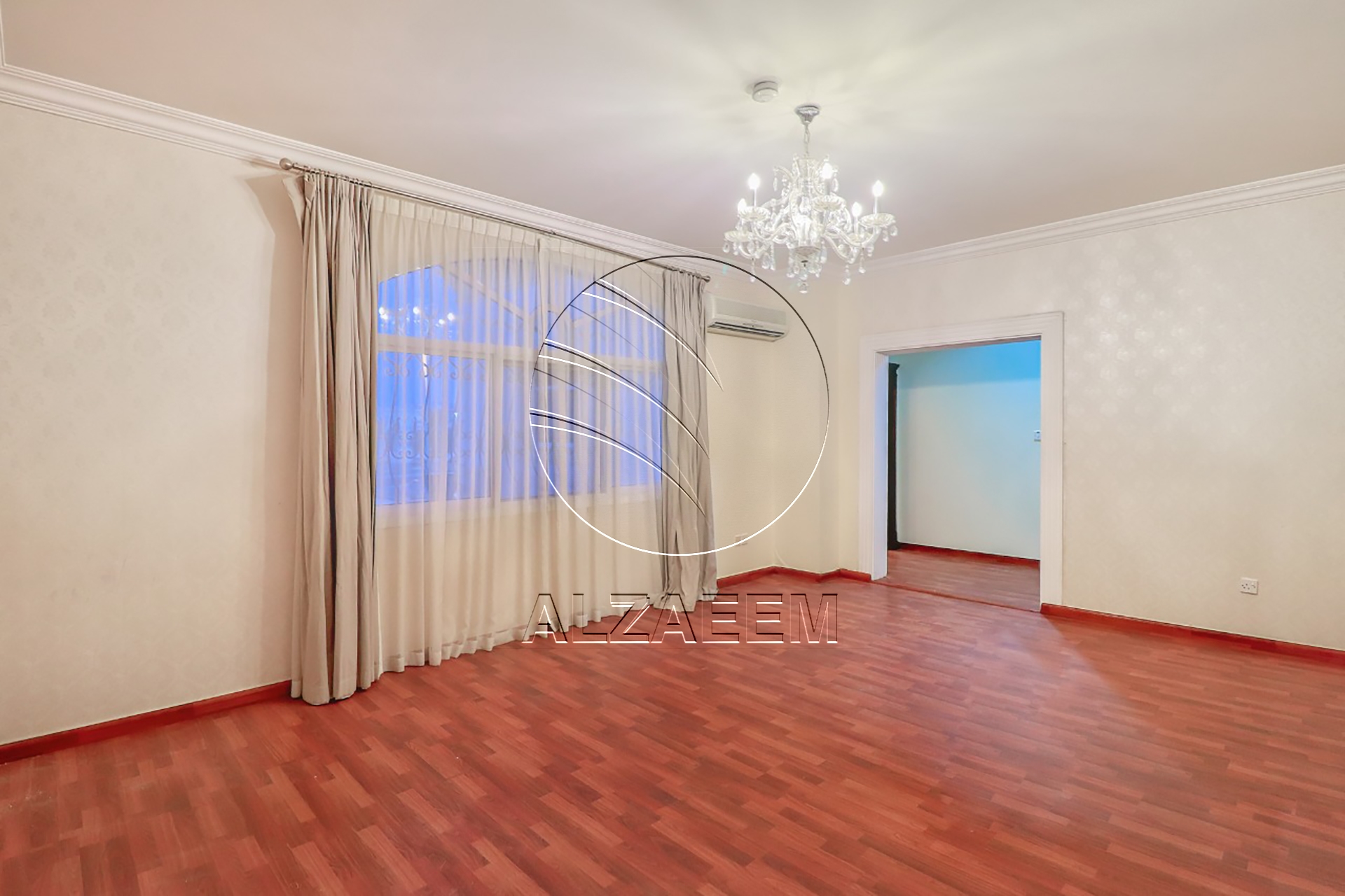 √Corner Villa | 7 Master | Majlis | 2 Kitchen√