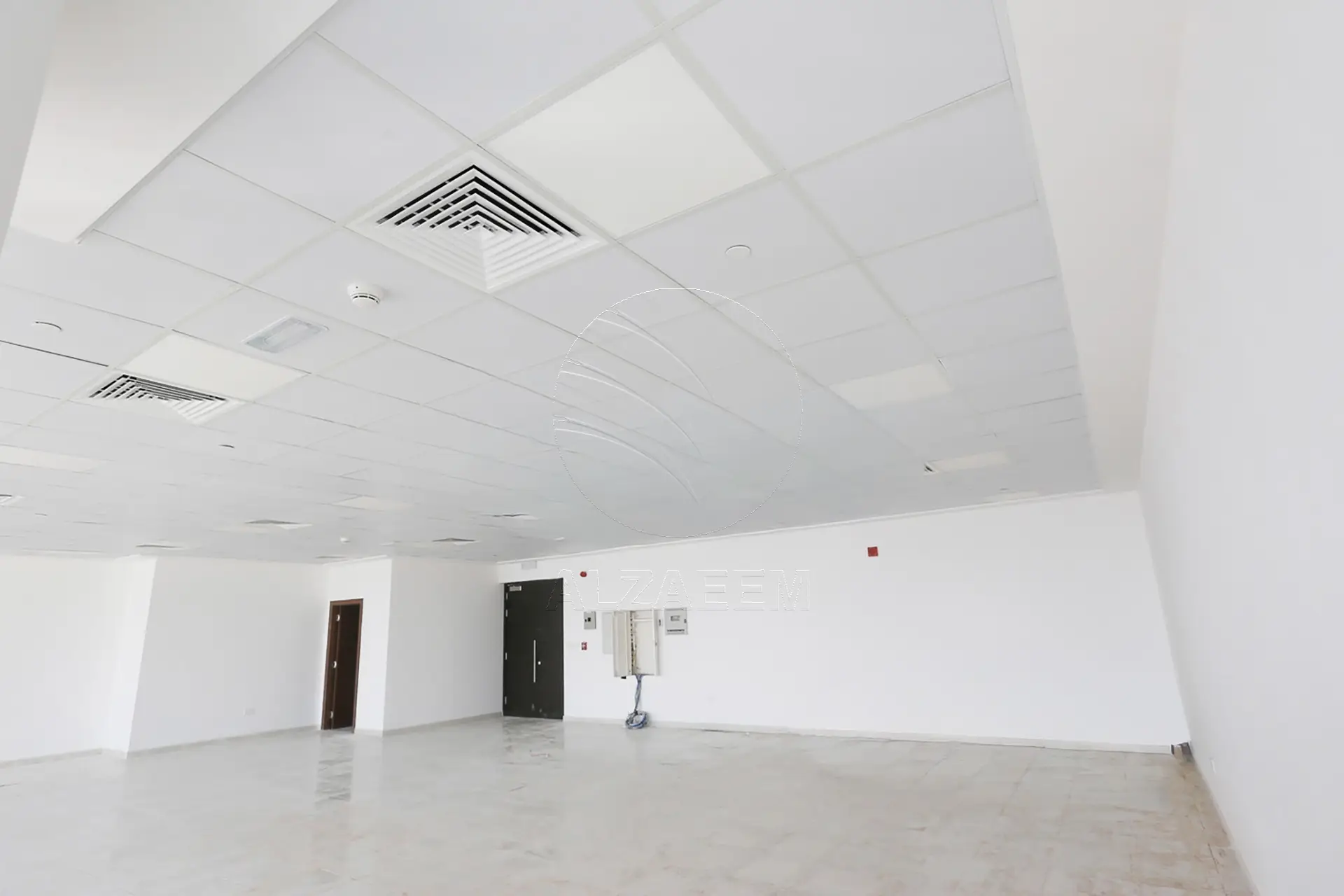 √ High Level + VACANT Office with Mangrove Views √