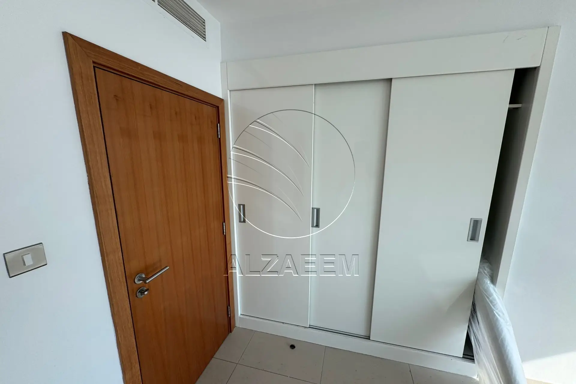 √Huge Layout | Full Sea View | Waterfront Living√