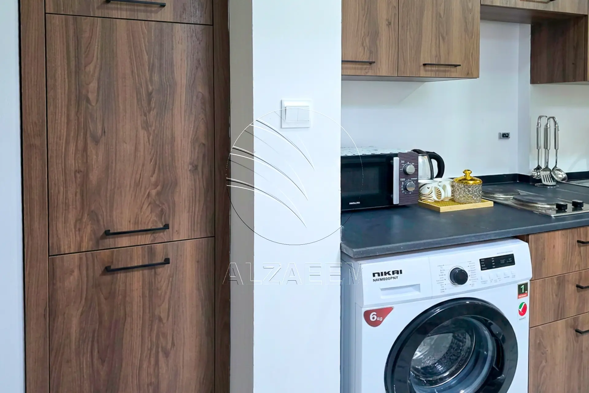 √VACANT | Fully Furnished Studio | Mid Level √