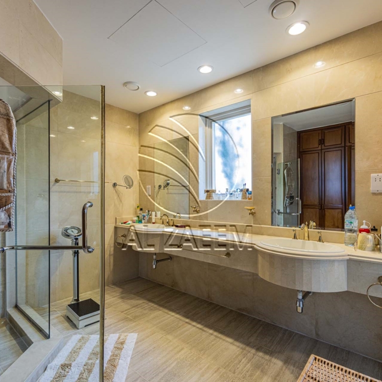√ Lift | Pool / Gym / Jacuzzi / Sauna / Cinema √