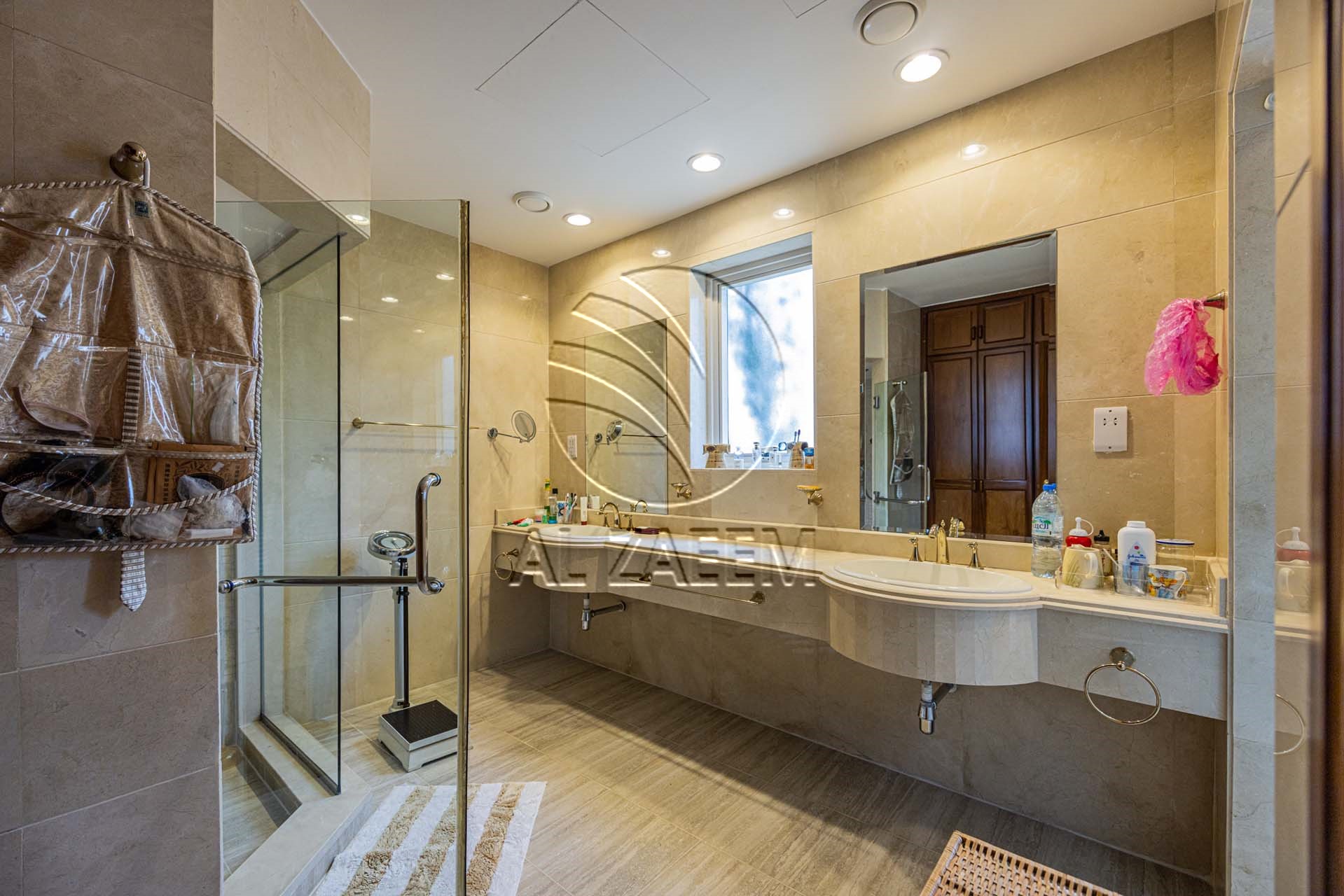 √ Lift | Pool / Gym / Jacuzzi / Sauna / Cinema √