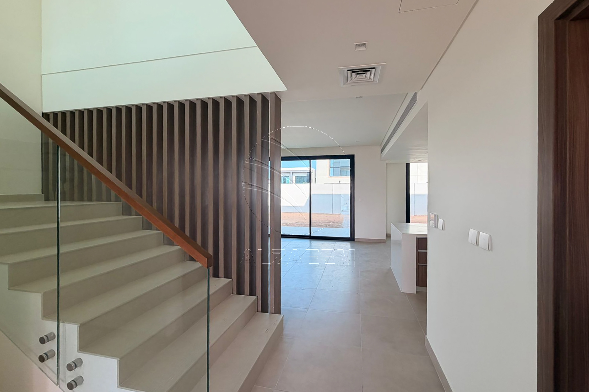 √ Near Community | Type 3Y | Move-in Ready √