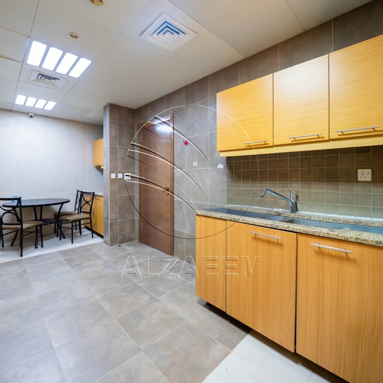 Single Row | Upgraded 5BR Villa | Pool and Garden